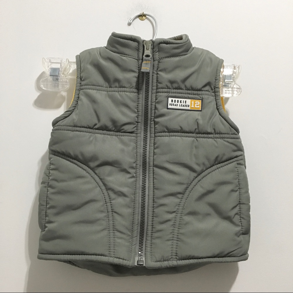 Carter’s Baby Boy Sleeveless Jacket / Puffer Vest
